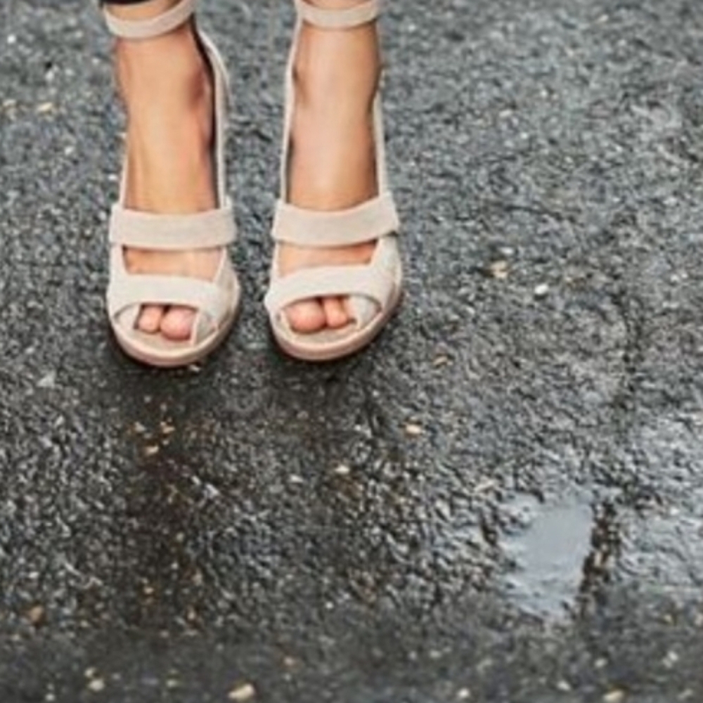 Jeffrey Campbell Suede Wedge Sandals - Picture 3 of 11